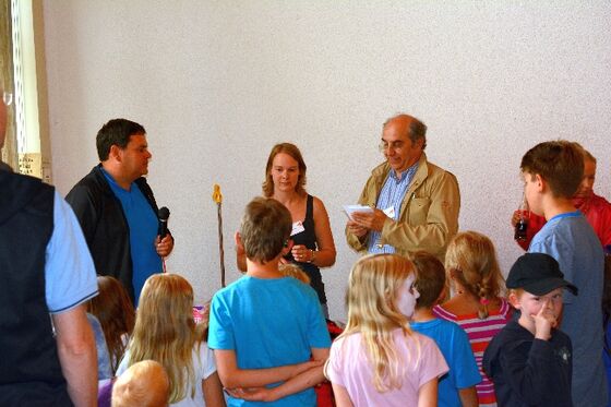 Jörg Lehnberger, Nina Eberle und Helmut Keim bei der Siegerehrung