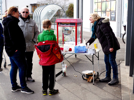 Informationen, Gespräche, Popcorn