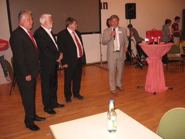 MdL Horst Arnold eröffnet den Bildungsdialog